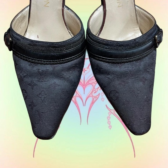 Vintage Louis Vuitton Pointed Toe Monogram Kitten Heels - Picture 3 of 8